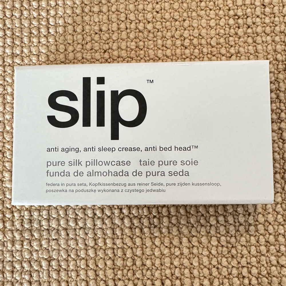 NWT SLIP Silk King Pillowcase